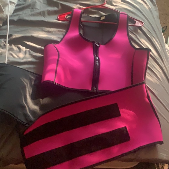 Sweat vest - Picture 2 of 3